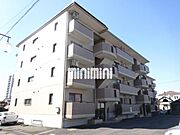 重厚感のある建物です。