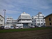 病院「佐藤病院まで400m」