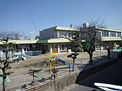 幼稚園、保育園「江南市立古知野中保育園まで708m」