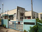幼稚園、保育園「布袋保育園まで710m」