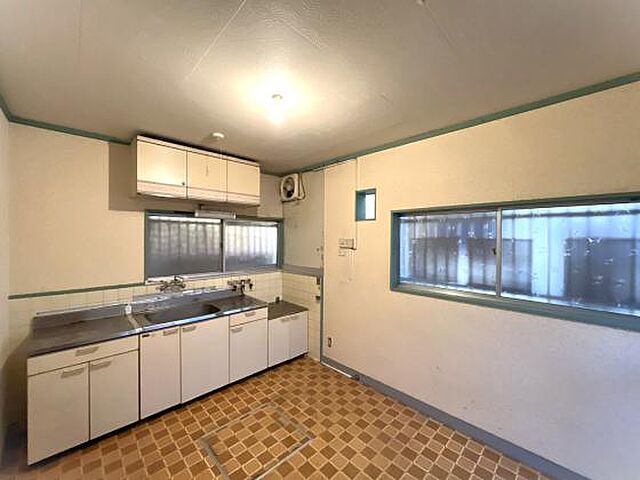 キッチン 八幡市八幡月夜田