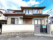間口の広い立派な邸宅です。住友林業の家