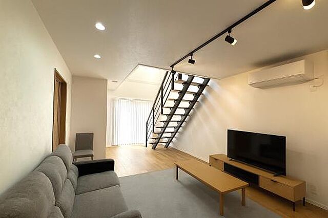 リビング/ダイニング 八幡市八幡月夜田