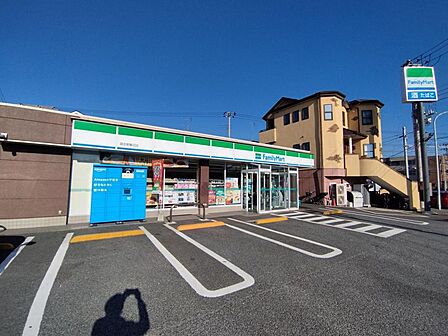 ファミリーマート 習志野鷺沼店まで徒歩7分