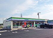 ファミリーマート 八幡藤原一丁目店（649m）