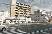 ローソン 八幡鷹の巣店（838m）