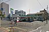 周辺：ファミリーマート 八幡青山一丁目店（477m）