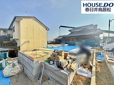 外観：◇1月23日撮影　外観写真◇南向き広々4LDKの物件が登場！小学校、スーパーは徒歩10分圏内の好立地です♪2025年3月完成予定！