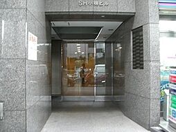 7 / 9