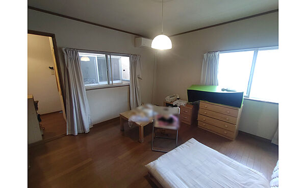 寝室