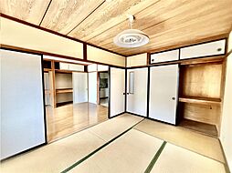 居間