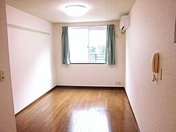 ＡＰＯ５ １０４ 1階1Kのリビング/ダイニング