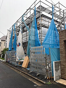 外観:建築中 外観:建築中