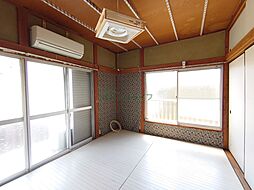 居間