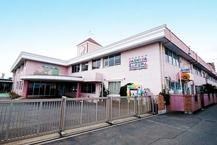 晃栄学園さくら幼稚園 徒歩5分。 390m
