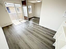 JR川越線 西大宮駅 徒歩10分の賃貸アパート 3階2LDKのリビング/ダイニング