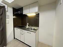 サンレムート江坂2nd 902 9階1DKのリビング/ダイニング