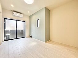 グレイス千里丘 303 3階ワンルームのリビング/ダイニング