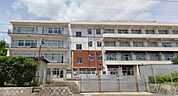 箕面市立中小学校