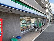 ファミリーマート　吹田内本町店