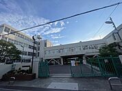 吹田市立千里第一小学校