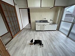 居間