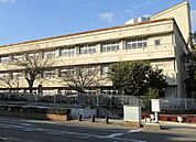 神戸市立湊小学校