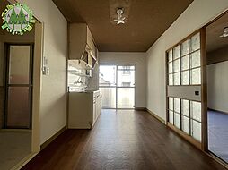 居間