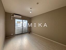 ミモザヒルズ岡山医大南 5階1Kのリビング/ダイニング