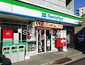 ファミリーマート岡山岩田店 110m