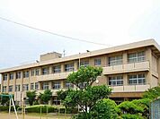 小学校「岡山市立箕島小学校まで850ｍ」
