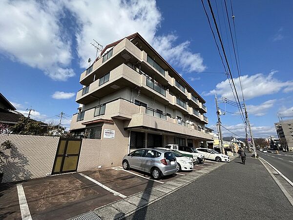 岡山県岡山市中区国富(賃貸マンション2LDK・4階・58.00㎡)の写真 その1