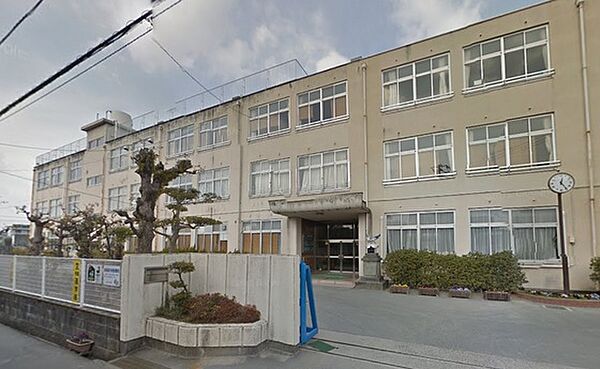 画像16:小学校「岡山市立御野小学校まで1297ｍ」