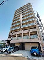 TWIN TOWERS Selina  ｜ 岡山県岡山市北区表町3丁目（賃貸マンション2LDK・11階・60.55㎡） その1