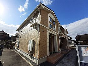 グランデｙ　B  ｜ 岡山県岡山市北区平田（賃貸アパート1R・1階・32.90㎡） その1