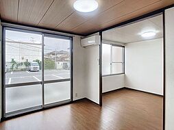 居間