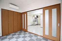 居間