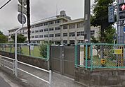 小学校「岡山市立幡多小学校まで1080ｍ」
