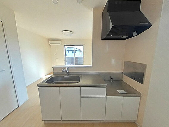 オフショア3_内装_1