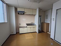 居間
