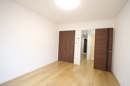 Crest　（クレスト） 1階1Kのリビング/ダイニング