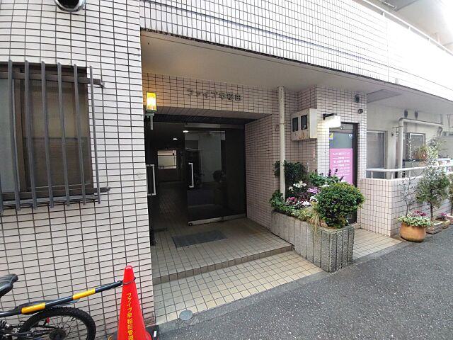 エントランス ファイブ早稲田 6階/-