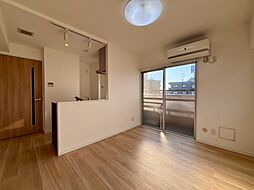 居間
