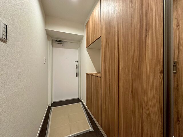 玄関 クレッセント中目黒 11階/-