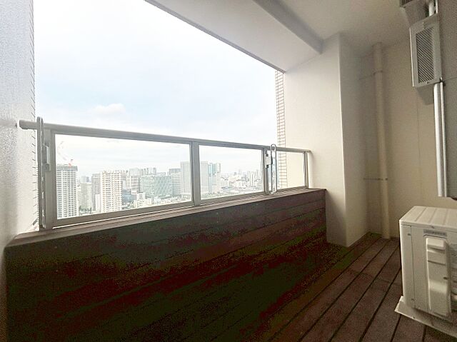 バルコニー 芝浦アイランドケープタワー 32階/-