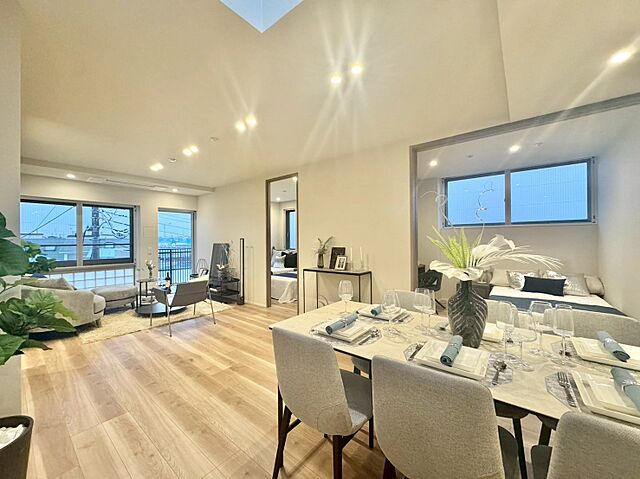 リビング/ダイニング 松原フラット 3階/-