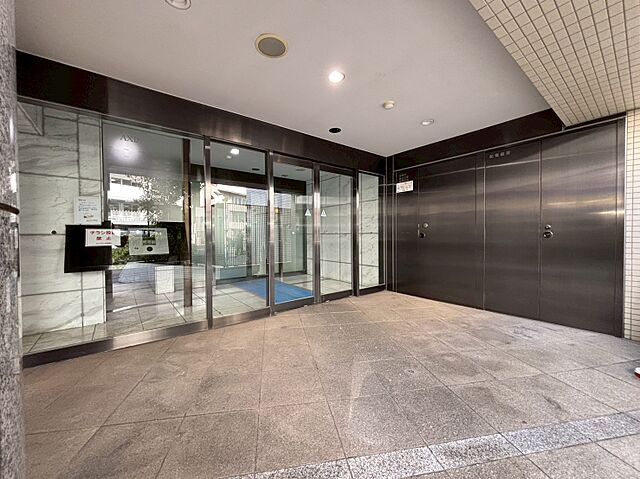 エントランス アクシア代々木 6階/-