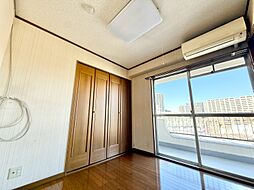 寝室