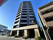 飽きのこないシンプルモダンな外観です。