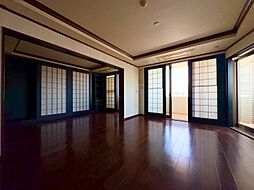 居間